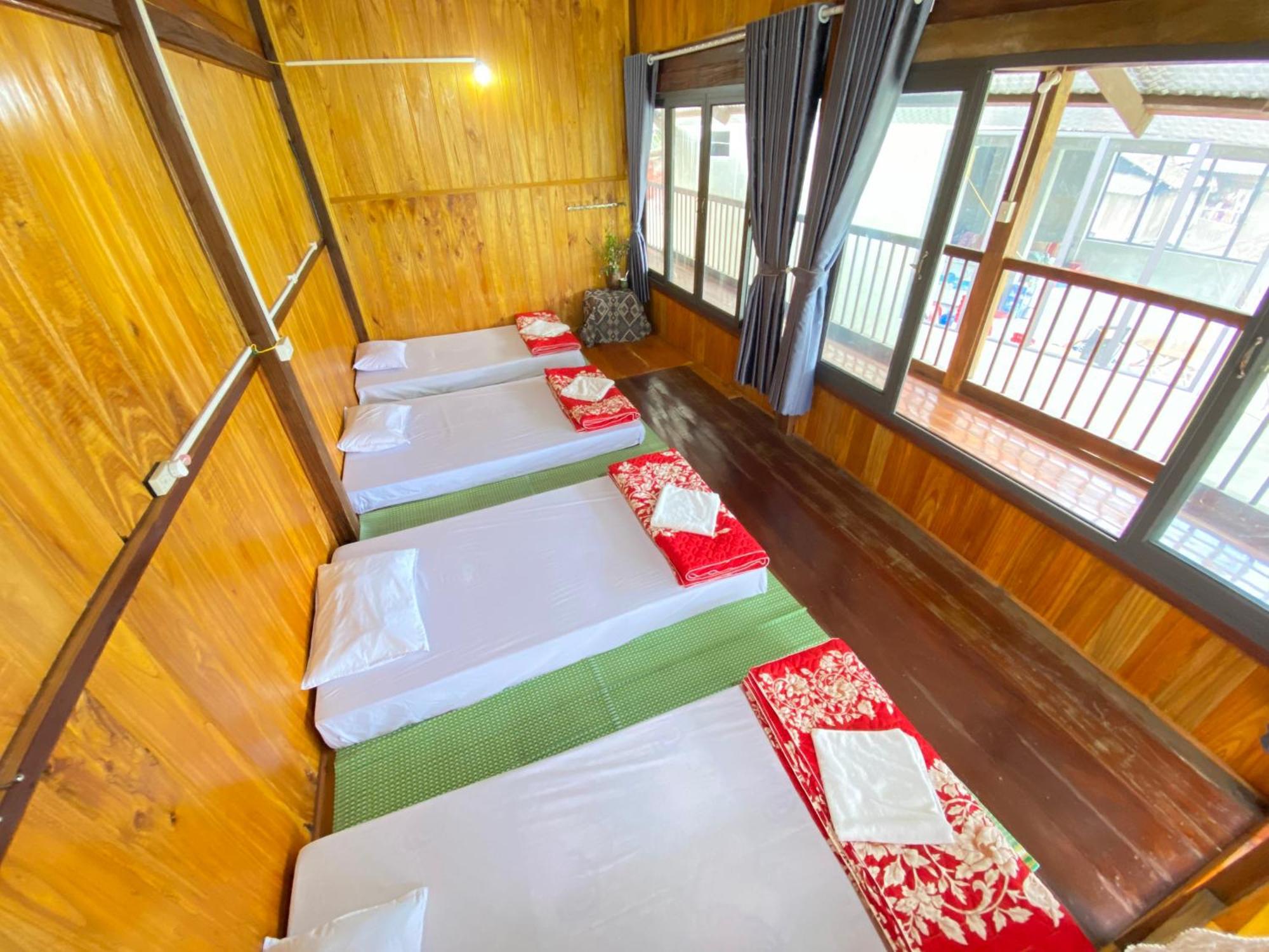 Duy Tuyen Ba Be Homestay Free Bbq Bac Kan Bagian luar foto