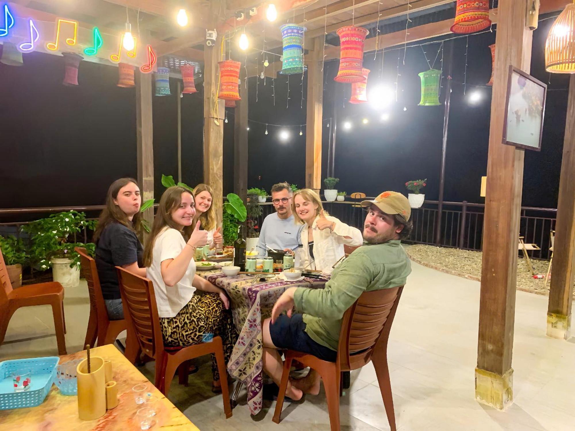 Duy Tuyen Ba Be Homestay Free Bbq Bac Kan Bagian luar foto